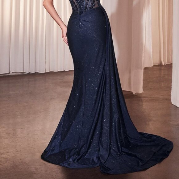 Fitted formal dress. Prom party emerald green navy blue black wedding guest - Picture 7 of 8